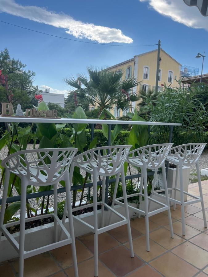 Winter Palace קאן מראה חיצוני תמונה